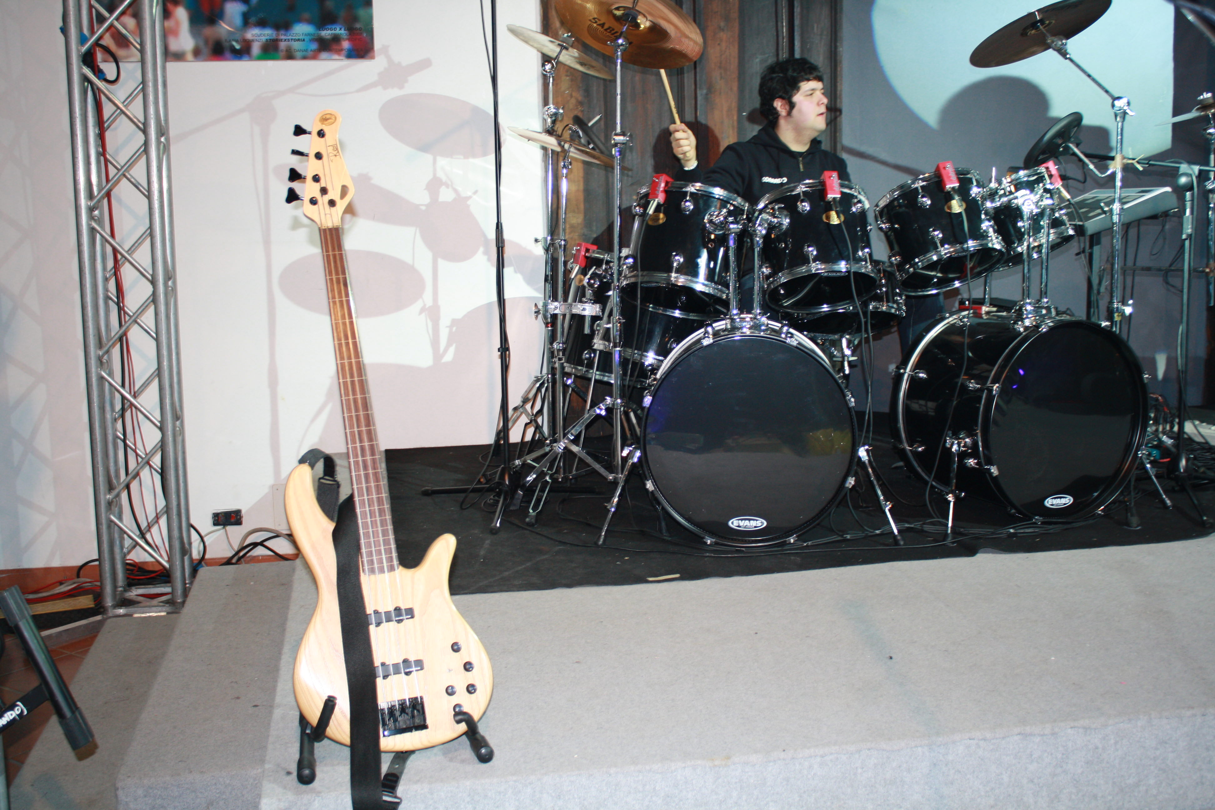 Basso fretless – dettaglio corpo