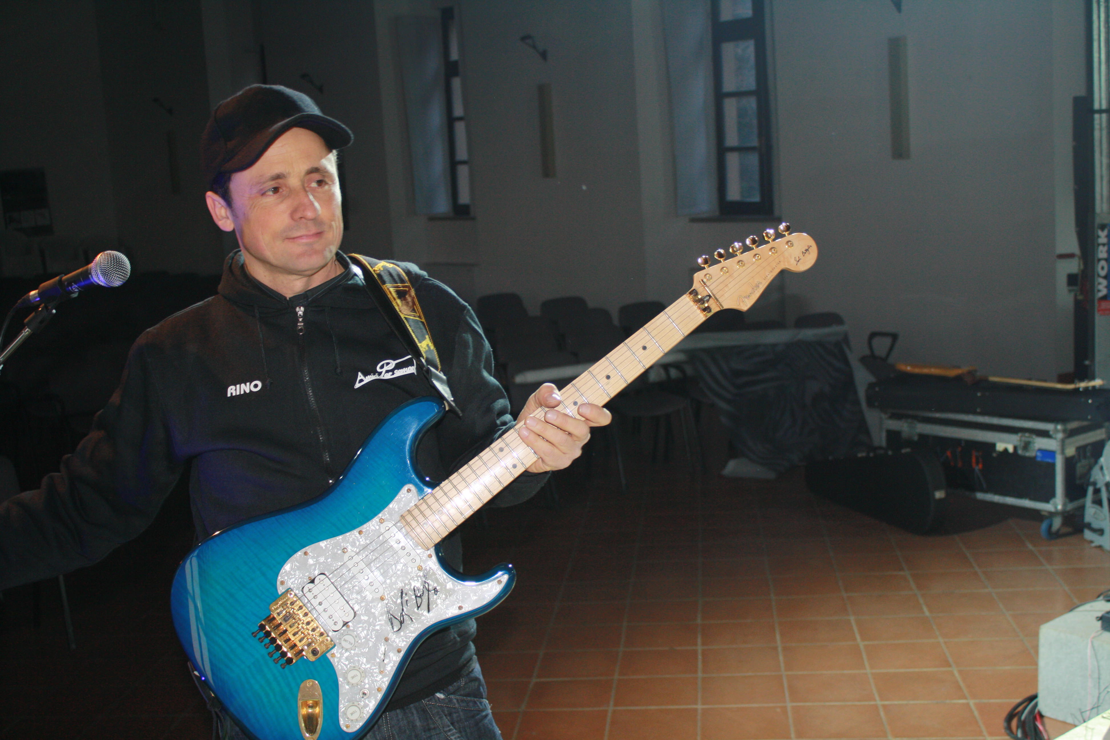 Fender Dodicaster – manico